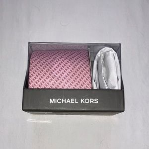 NIB Michael Kors Pink Tie and Pocket Square Set